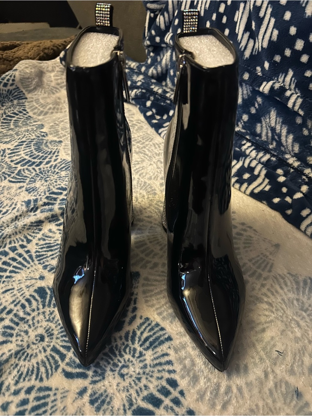 Glittering Black Patent Pointed-Toe Ankle Boots with Rhinestone Pull Tabs Heels